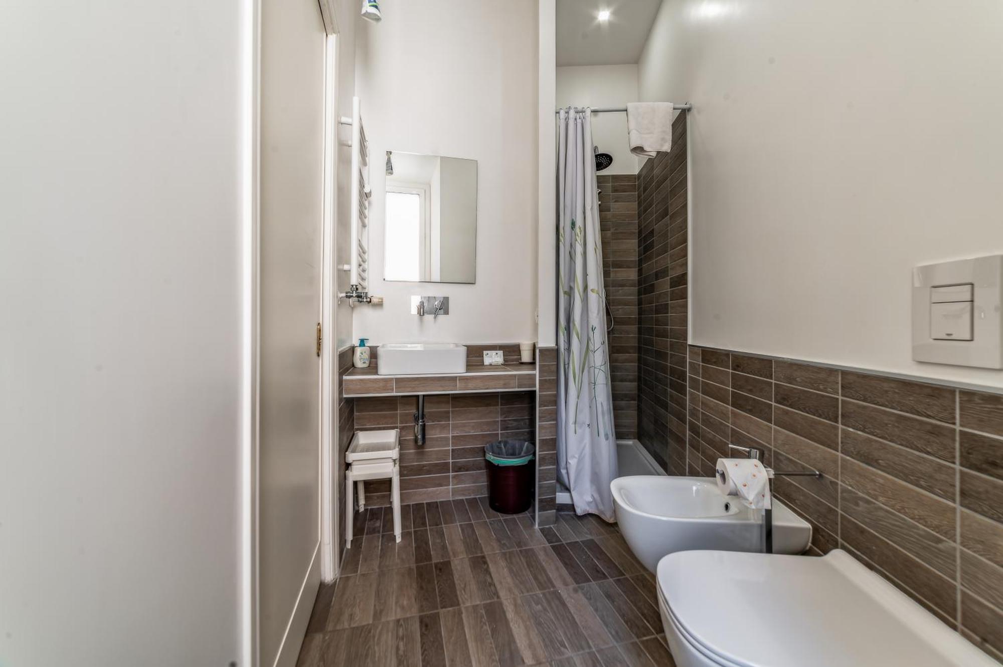 Casa Fabrizio - Metro San Giovanni Рим Екстериор снимка